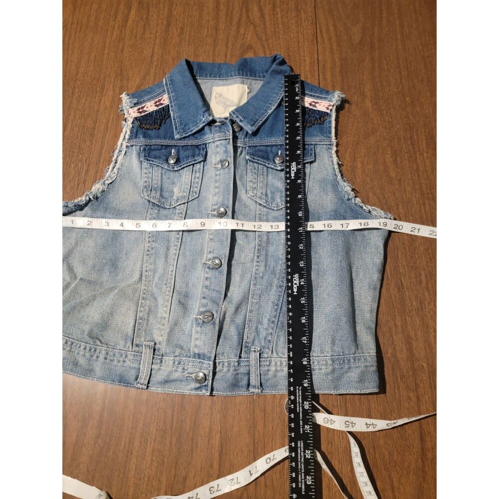 White Crow Denim Button Cropped Vest Cowgirl Rodeo Western Boho Beaded boho Ombr - Picture 11 of 14
